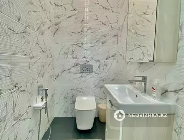 3-комнатная квартира, этаж 17 из 17, 93 м², миниатюра 11