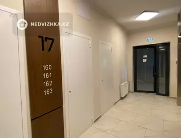 3-комнатная квартира, этаж 17 из 17, 93 м², миниатюра 9