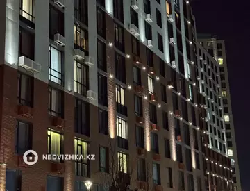 3-комнатная квартира, этаж 17 из 17, 93 м², миниатюра 5