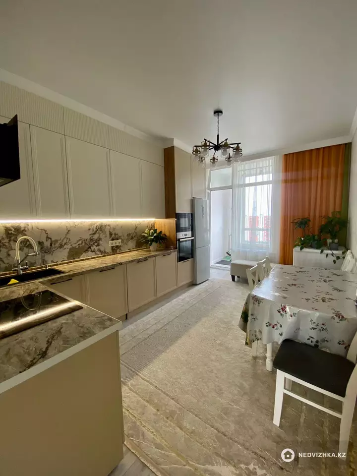 93 м², 3-комнатная квартира, этаж 17 из 17, 93 м², изображение - 1