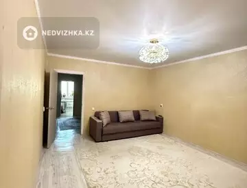 3-комнатная квартира, этаж 3 из 9, 83 м², миниатюра 3