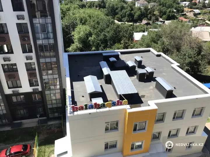 2-комнатная квартира, этаж 8 из 9, 55 м², фотография 2