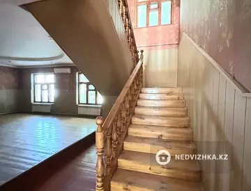 6-бөлмелі үй, 8 соттық, 260 м², 4-нобай
