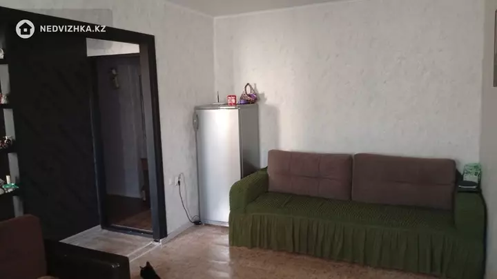 2-комнатная квартира, этаж 3 из 3, 46 м²