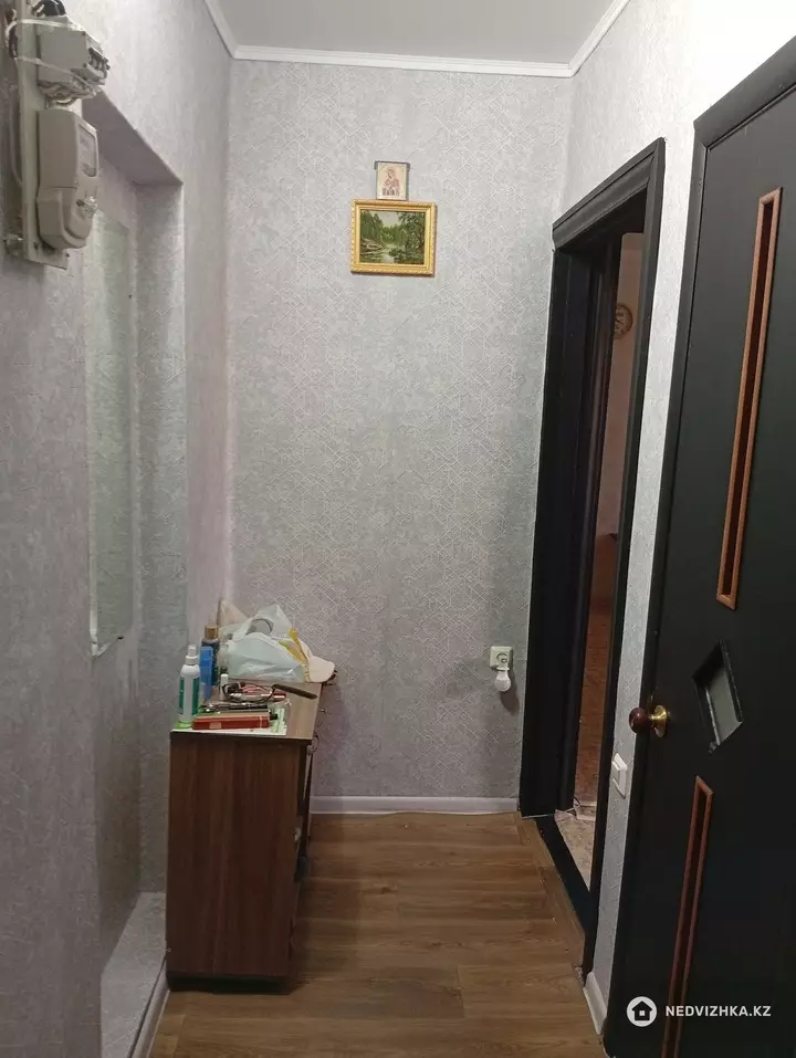 2-комнатная квартира, этаж 3 из 3, 46 м², фотография 3