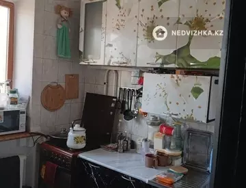 2-комнатная квартира, этаж 3 из 3, 46 м², миниатюра 7
