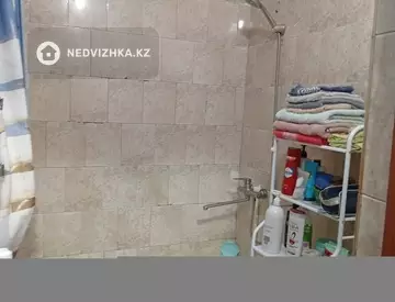 2-комнатная квартира, этаж 3 из 3, 46 м², миниатюра 5