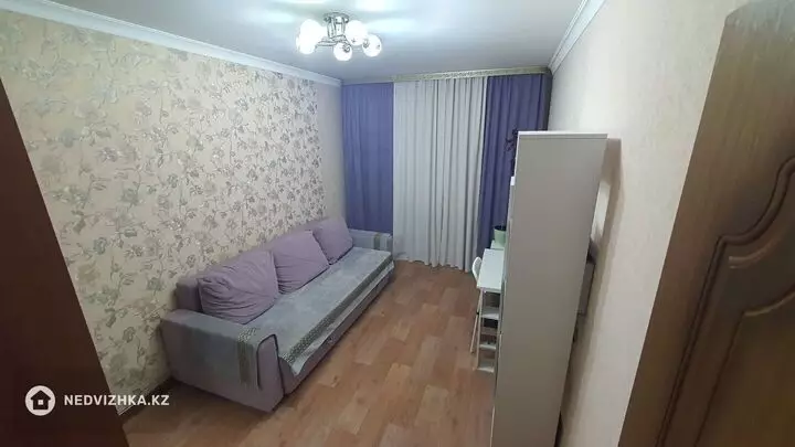 2-комнатная квартира, этаж 5 из 13, 52 м², фотография 5
