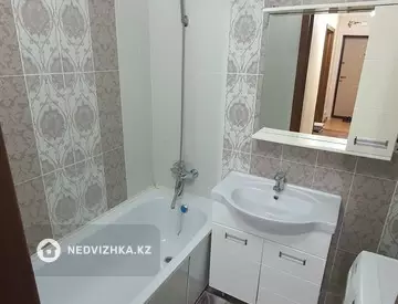 2-комнатная квартира, этаж 5 из 13, 52 м², миниатюра 10