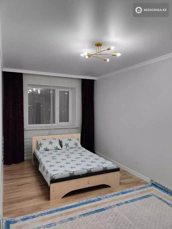 2-комнатная квартира, этаж 3 из 5, 70 м², Посуточно, фотография 5