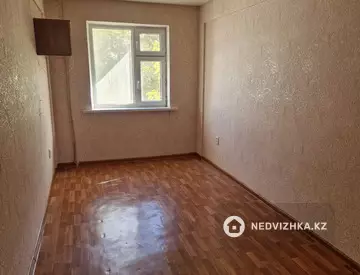 3-комнатная квартира, этаж 1 из 5, 57 м², миниатюра 6
