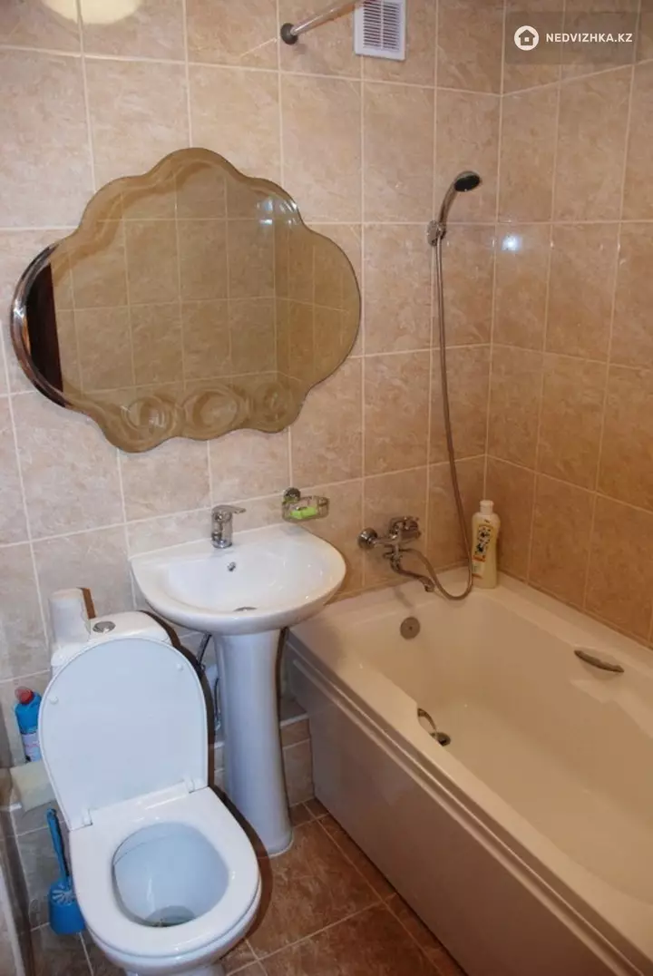 1-бөлмелі пәтер, қабат 1 барлық қабат саны 3, 33 м², Посуточно, 4-фотосурет