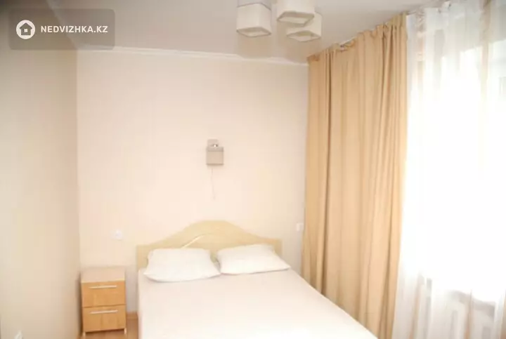 2-бөлмелі пәтер, қабат 3 барлық қабат саны 4, 43 м², Посуточно, 4-фотосурет