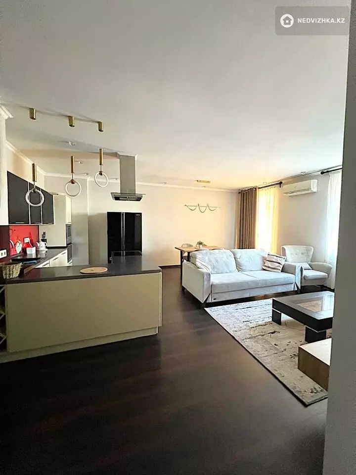 3-комнатная квартира, этаж 12 из 16, 95 м², фотография 2