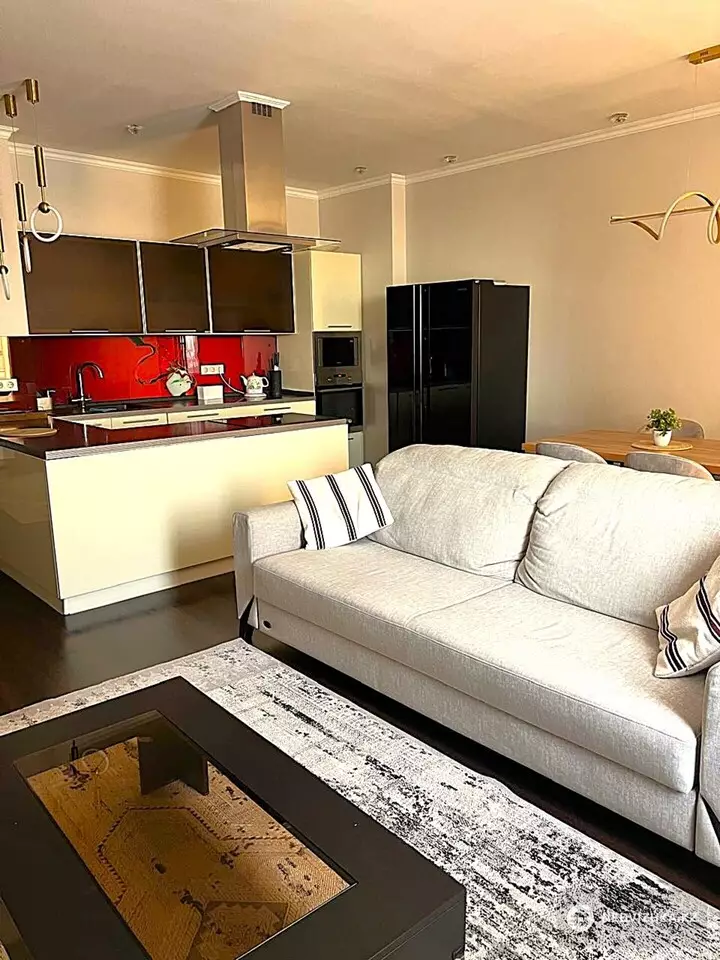 3-комнатная квартира, этаж 12 из 16, 95 м², фотография 5