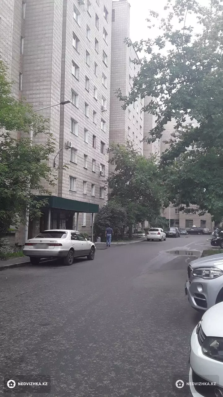 3-комнатная квартира, этаж 5 из 10, 65 м²