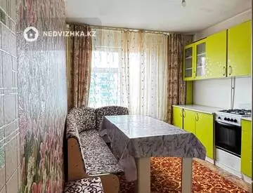 1-комнатная квартира, этаж 1 из 5, 42 м², миниатюра 4