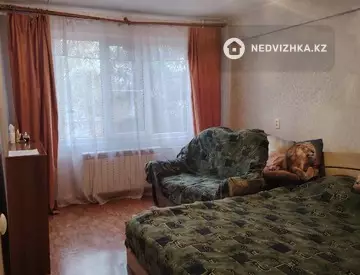2-комнатная квартира, этаж 2 из 5, 51 м², миниатюра 4