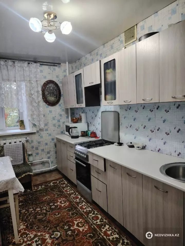 3-комнатная квартира, этаж 1 из 2, 69 м², фотография 3