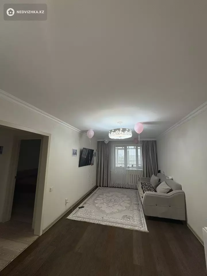 2-комнатная квартира, этаж 6 из 6, 50 м²