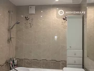 2-комнатная квартира, этаж 6 из 6, 50 м², миниатюра 4