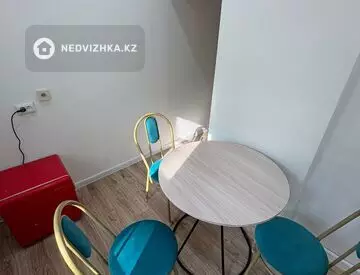 1-комнатная квартира, этаж 1 из 1, 38 м², По часам, миниатюра 3