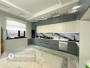 9-комнатный дом, 9 соток, 375 м², миниатюра 4