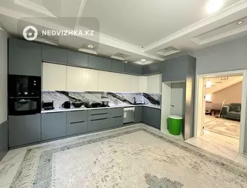 9-комнатный дом, 9 соток, 375 м², миниатюра 2