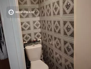 3-комнатная квартира, этаж 5 из 5, 49 м², миниатюра 6