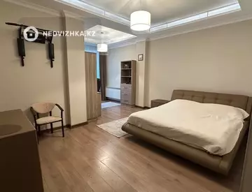 3-комнатная квартира, этаж 9 из 13, 162 м², миниатюра 11