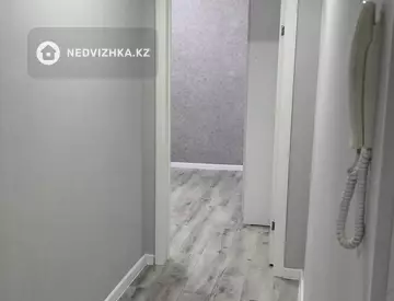 2-комнатная квартира, этаж 4 из 6, 68 м², Посуточно, миниатюра 9