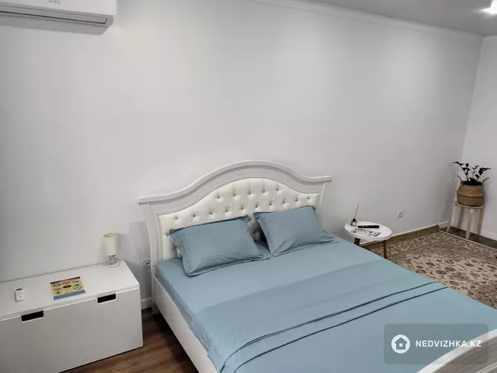 1-комнатная квартира, этаж 1 из 5, 50 м², По часам, фотография 4