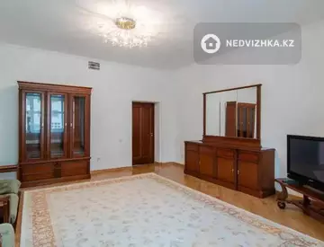 3-комнатная квартира, этаж 2 из 7, 120 м², миниатюра 2