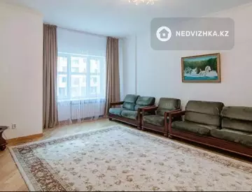 3-комнатная квартира, этаж 2 из 7, 120 м², миниатюра 1