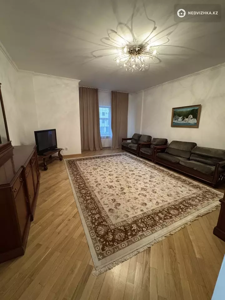 3-комнатная квартира, этаж 2 из 7, 120 м², фотография 4