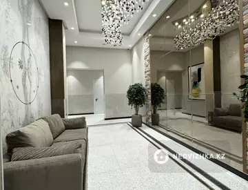 2-комнатная квартира, этаж 4 из 16, 80 м², Посуточно, миниатюра 7