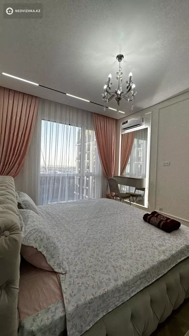 2-бөлмелі пәтер, қабат 2 барлық қабат саны 16, 80 м², Посуточно, 2-фотосурет