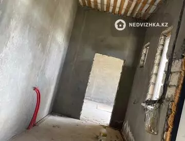 7-бөлмелі үй, 8 соттық, 323 м², 8-нобай