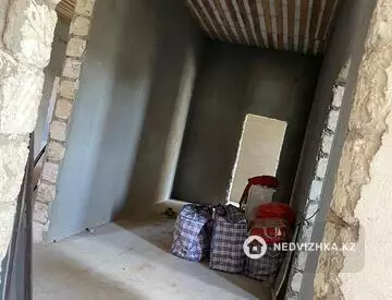 7-бөлмелі үй, 8 соттық, 323 м², 11-нобай