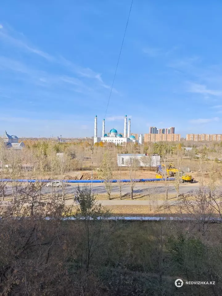 4-комнатная квартира, этаж 4 из 9, 75 м², фотография 5