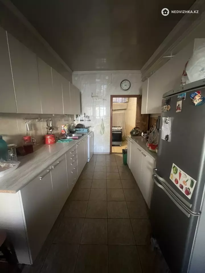 5-комнатный дом, 6 соток, 100 м², фотография 2