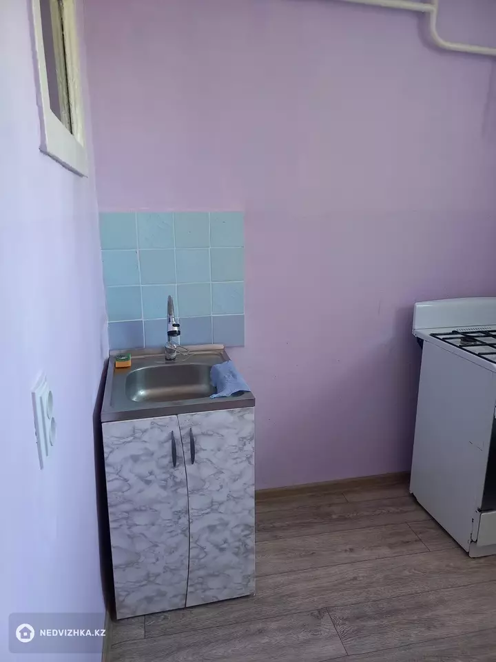 1-комнатная квартира, этаж 2 из 5, 30 м², фотография 3