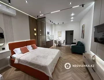 1-комнатная квартира, этаж 4 из 10, 40 м², Посуточно, миниатюра 6