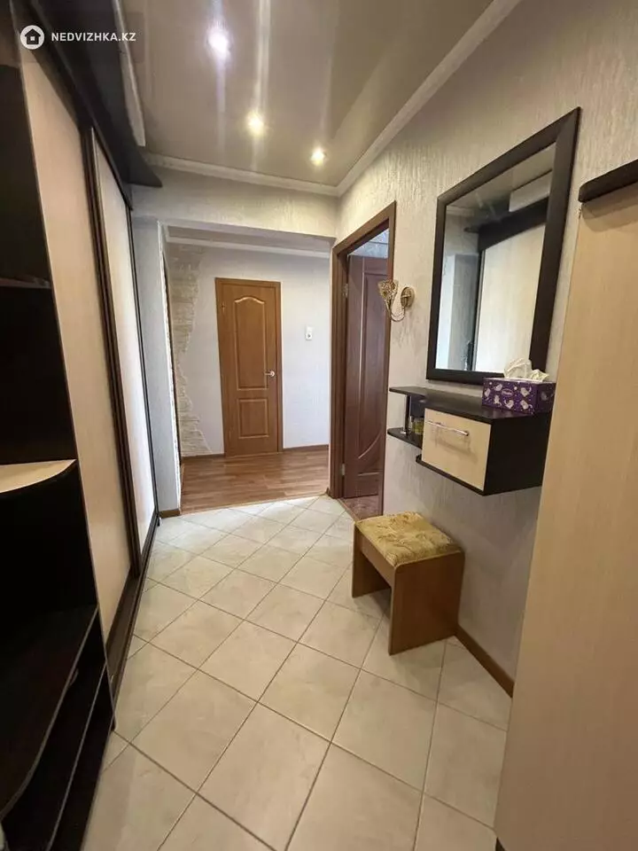 2-комнатная квартира, этаж 5 из 5, 50 м², фотография 2