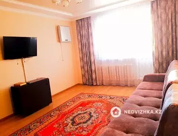 2-комнатная квартира, этаж 11 из 17, 84 м², миниатюра 3