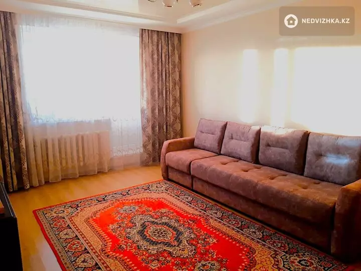 2-комнатная квартира, этаж 11 из 17, 84 м², фотография 4