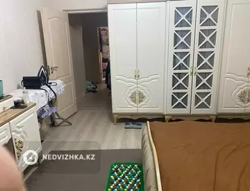 3-комнатная квартира, этаж 7 из 8, 82 м², миниатюра 7