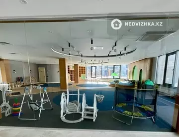 4-комнатная квартира, этаж 2 из 2, 179 м², миниатюра 5