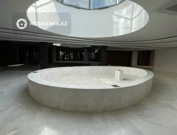 4-комнатная квартира, этаж 2 из 2, 179 м², миниатюра 6