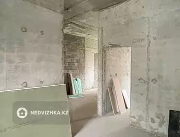 Помещение, этаж 1 из 1, В жилом доме, 70 м², На длительный срок, миниатюра 5